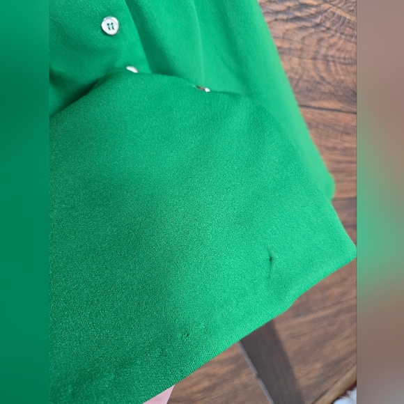 VNTG Handmade Green Collared Button Down Dress STUNNING Floral Detail - Picture 9 of 13